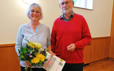 Mitgliederversammlung im Chor der Salvatorkirche